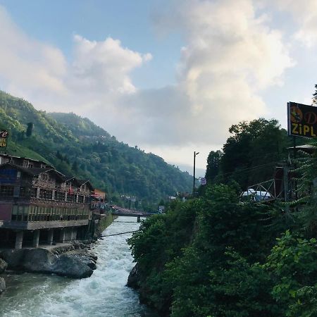 River Side Placed Suit House Secer Apart Camlihemsin Экстерьер фото